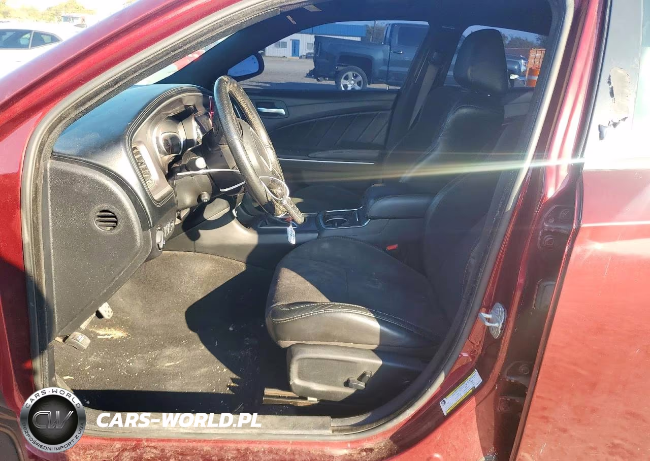 2019 Dodge Charger Scat Pack VIN:2C3CDXGJ5KH678318 - 7