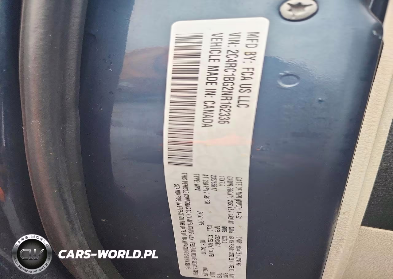 2022 Chrysler Pacifica Touring L VIN:2C4RC1BG2NR162336 - 13