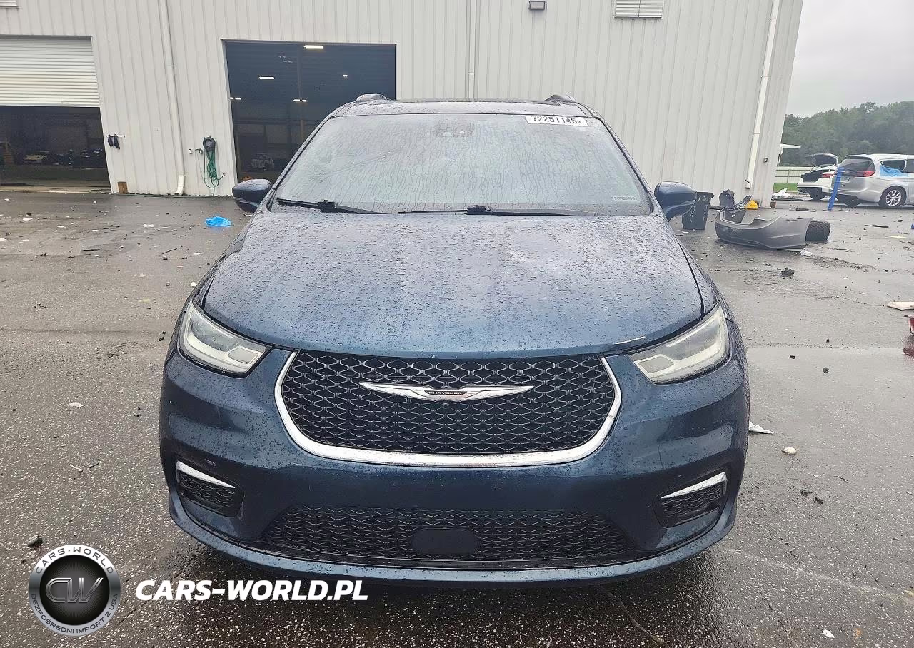 2022 Chrysler Pacifica Touring L VIN:2C4RC1BG2NR162336 - 5