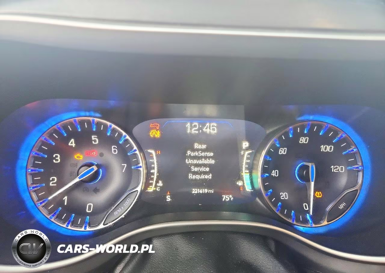 2022 Chrysler Pacifica Touring L VIN:2C4RC1BG2NR162336 - 9