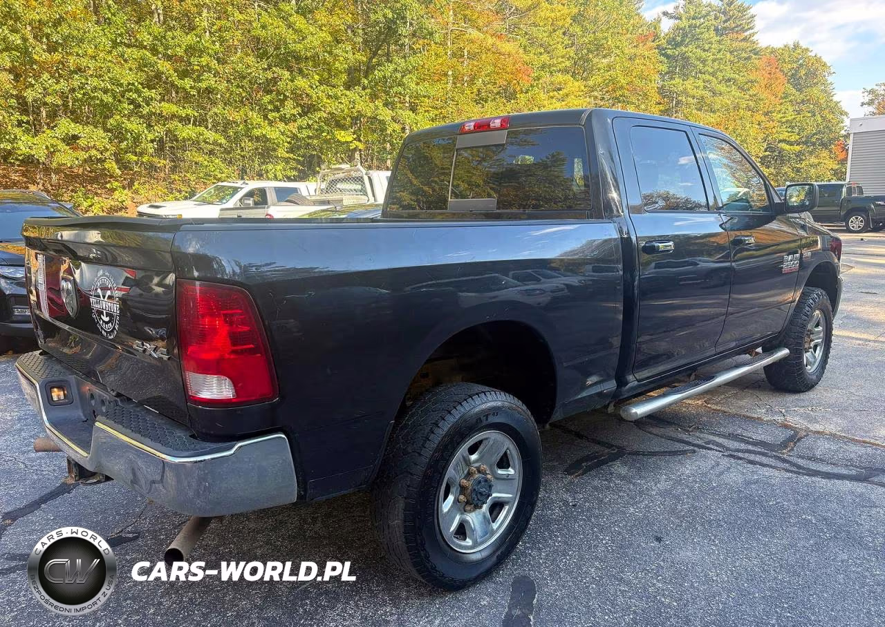 2018 Ram 2500 Slt VIN:3C6TR5DT6JG409113 - 4