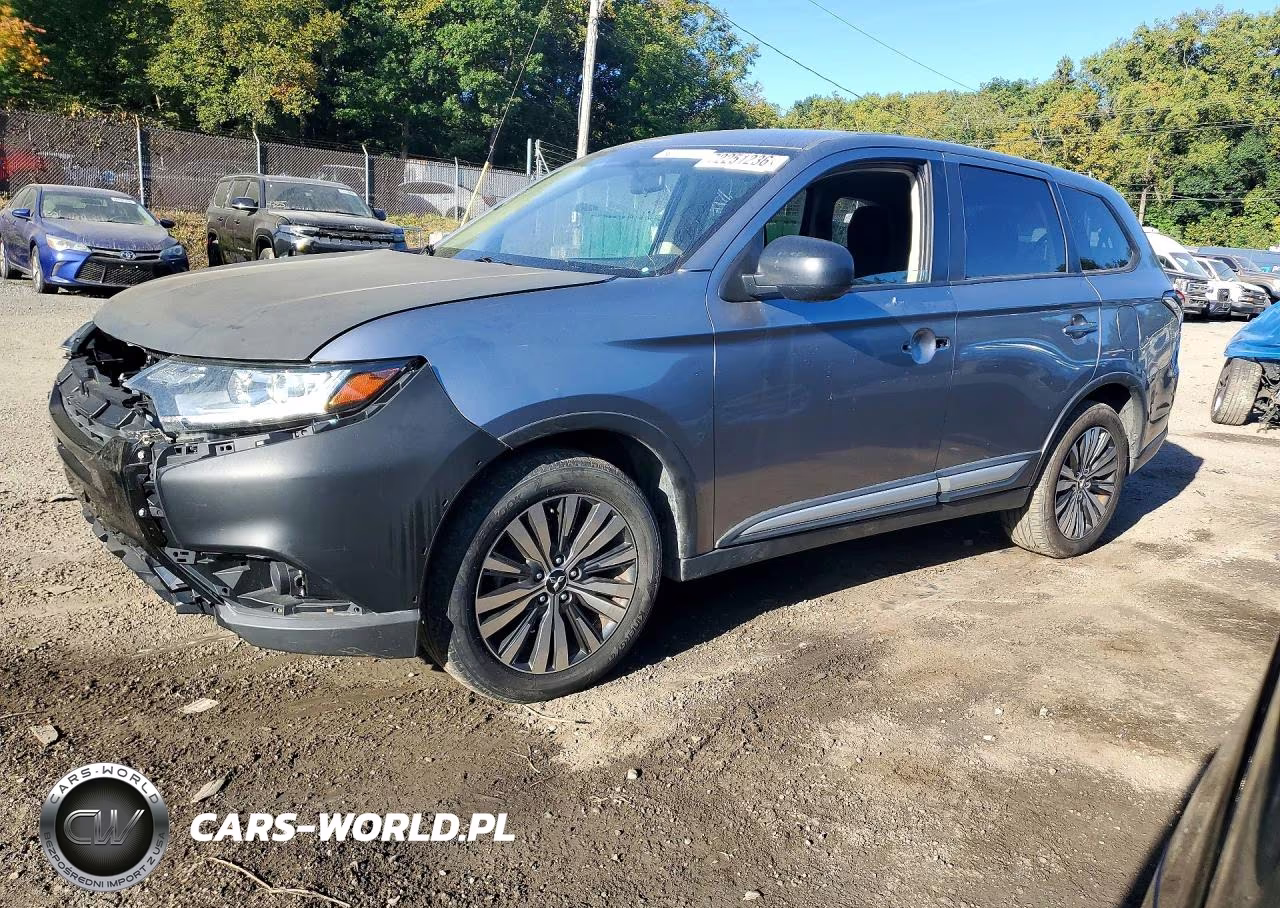 2020 Mitsubishi Outlander Se