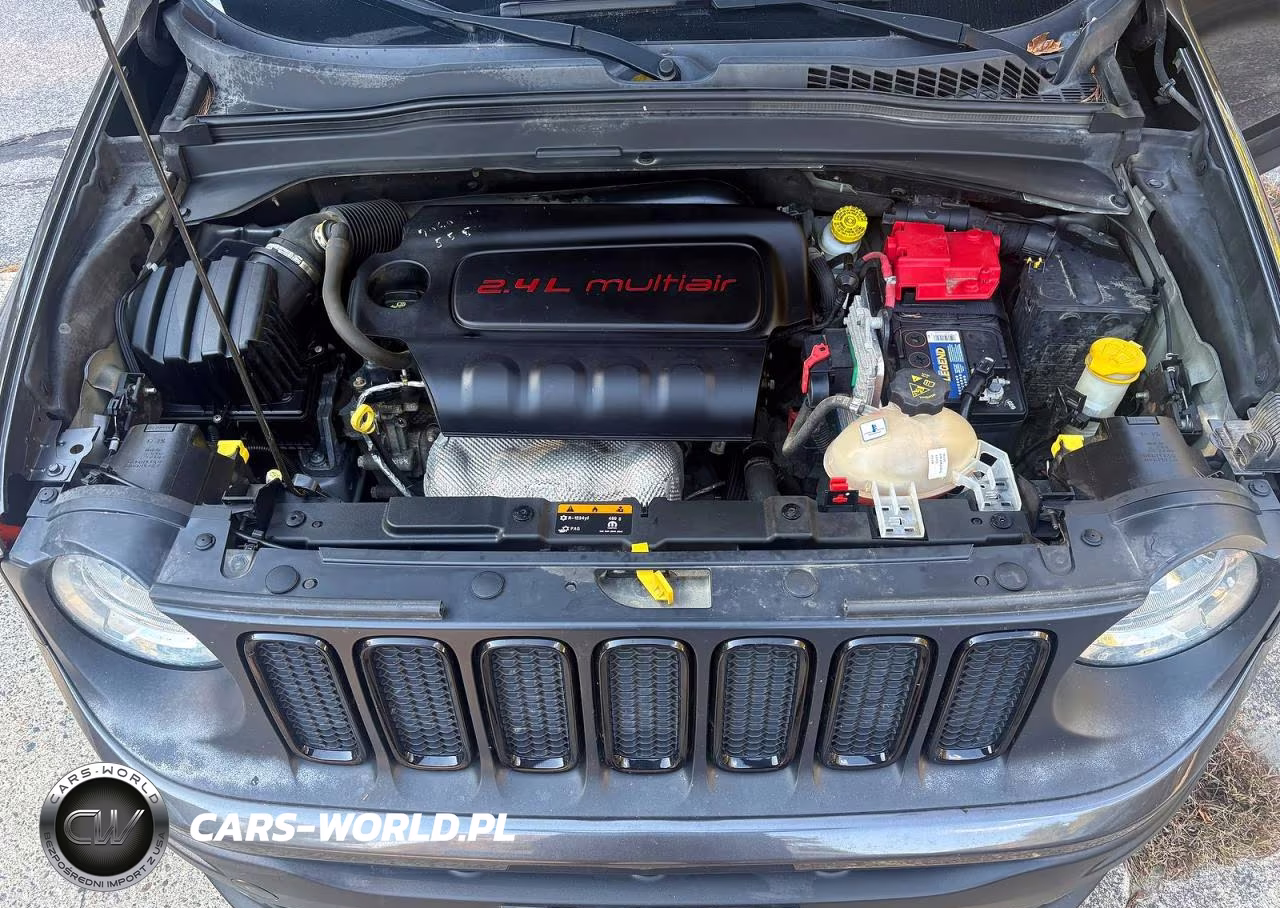 2018 Jeep Renegade Latitude VIN:ZACCJBBB3JPH04371 - 7