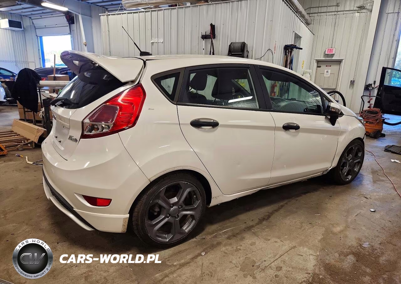 2016 Ford Fiesta St VIN:3FADP4GX8GM126739 - 3