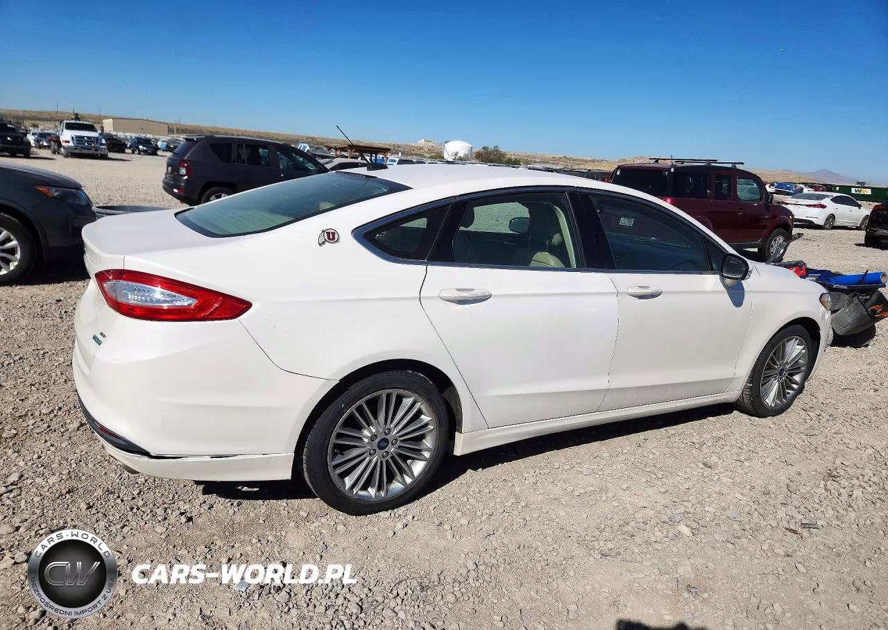 2013 Ford Fusion Se VIN:3FA6P0HR3DR325276 - 3