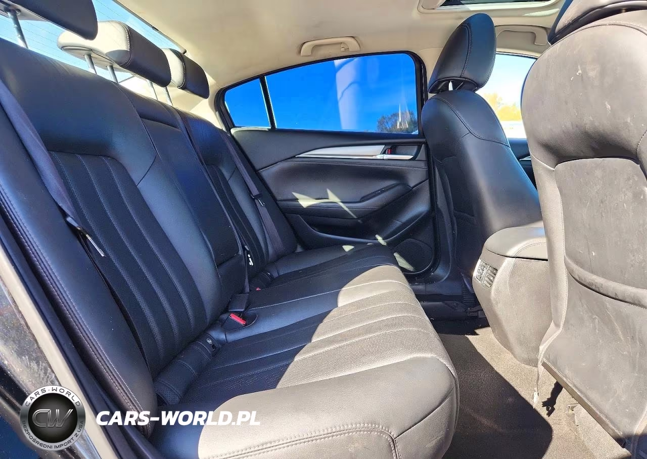 2021 Mazda 6 Touring VIN:JM1GL1VM0M1606082 - 10