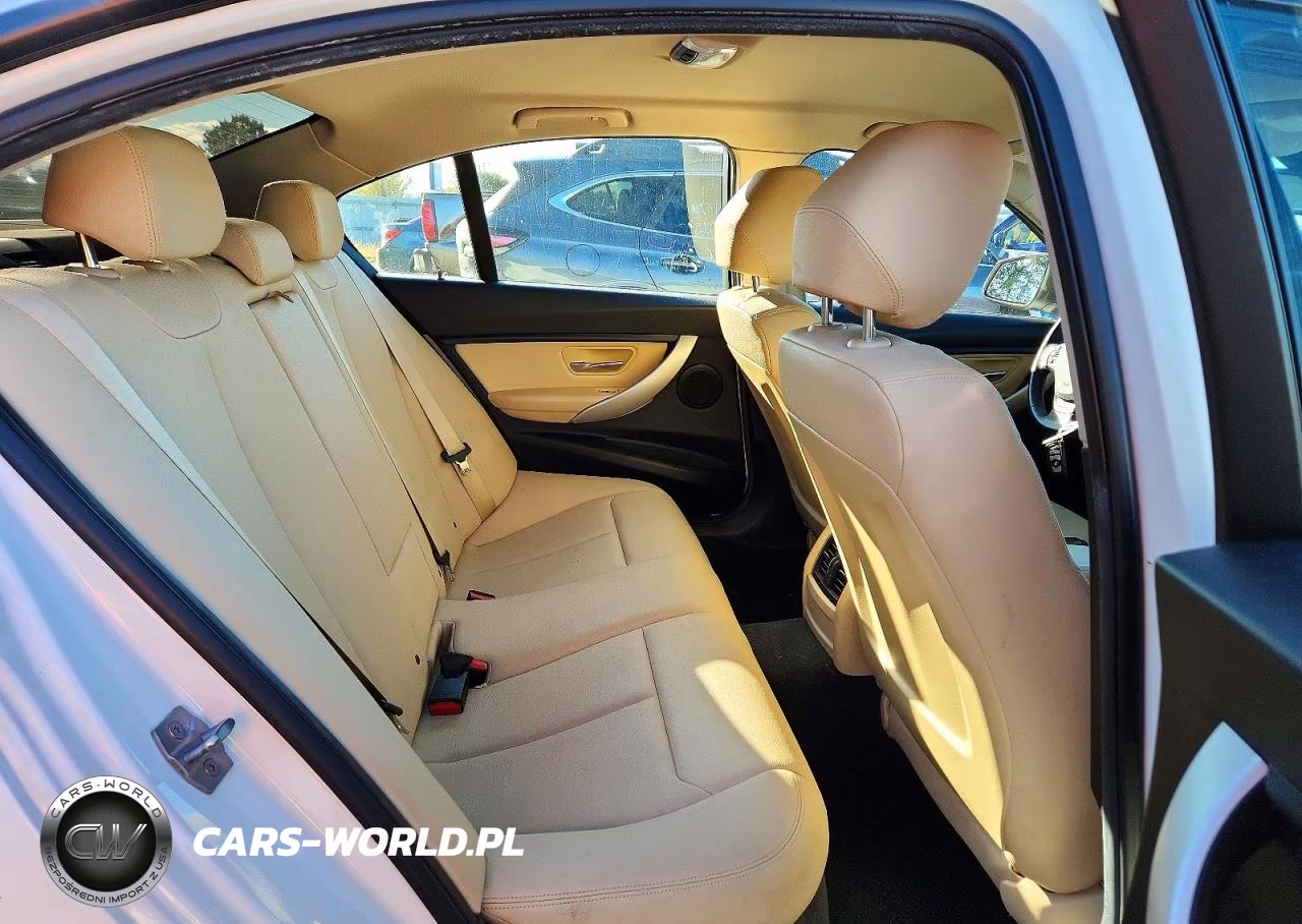 2018 BMW 320 Xi VIN:WBA8E5G59JNU46183 - 10