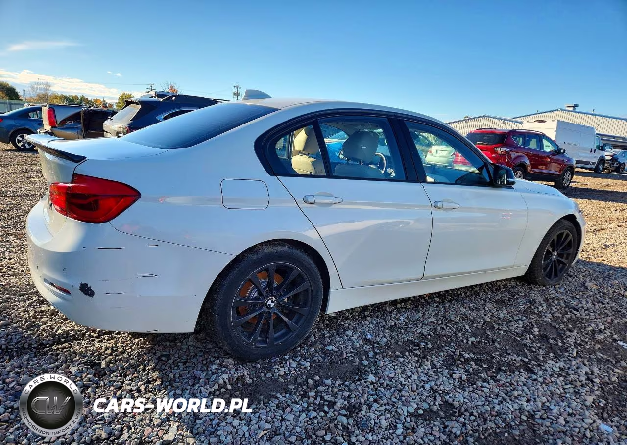 2018 BMW 320 Xi VIN:WBA8E5G59JNU46183 - 3