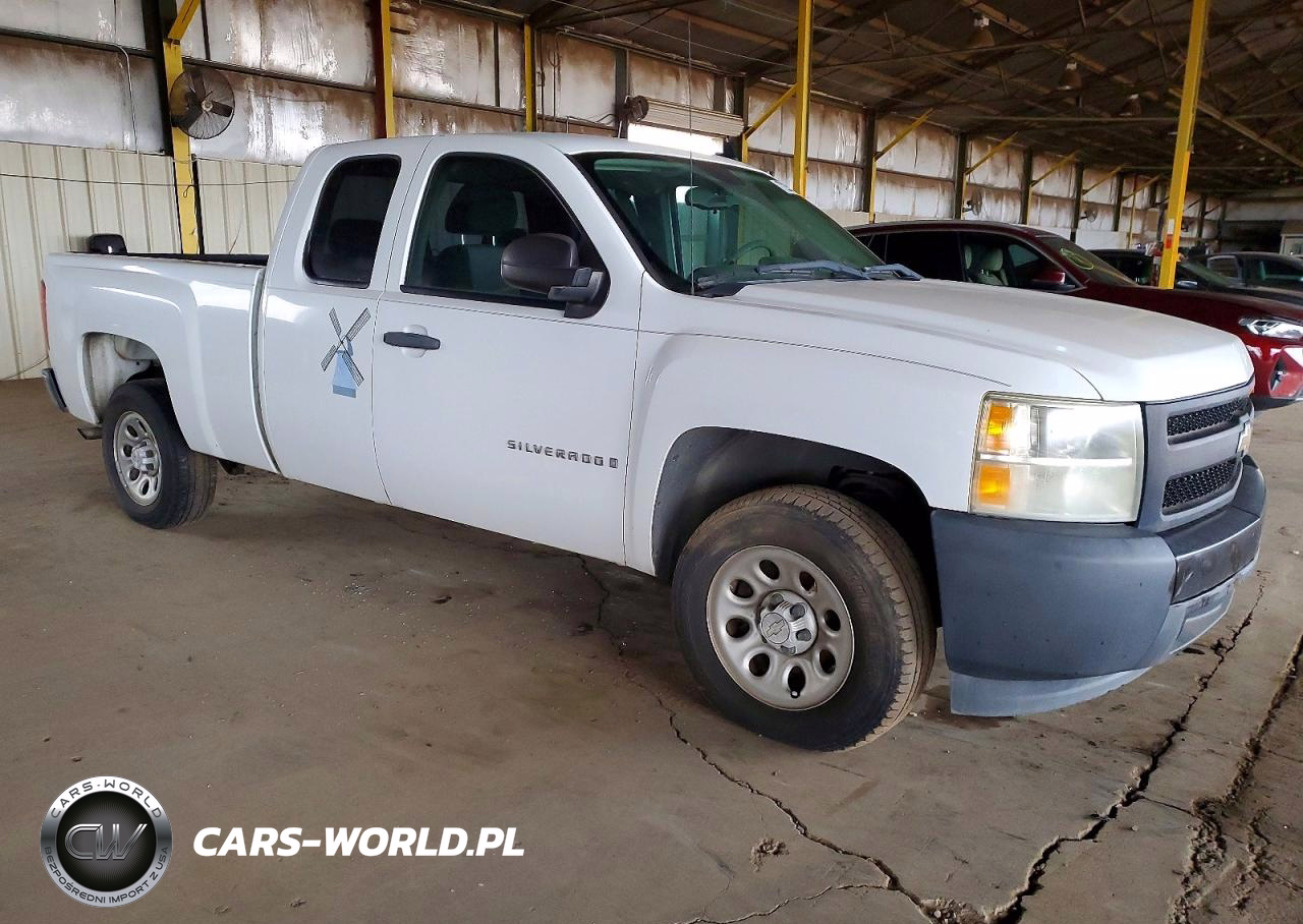 2008 Chevrolet Silverado C1500 VIN:1GCEC19X98Z140901 - 4