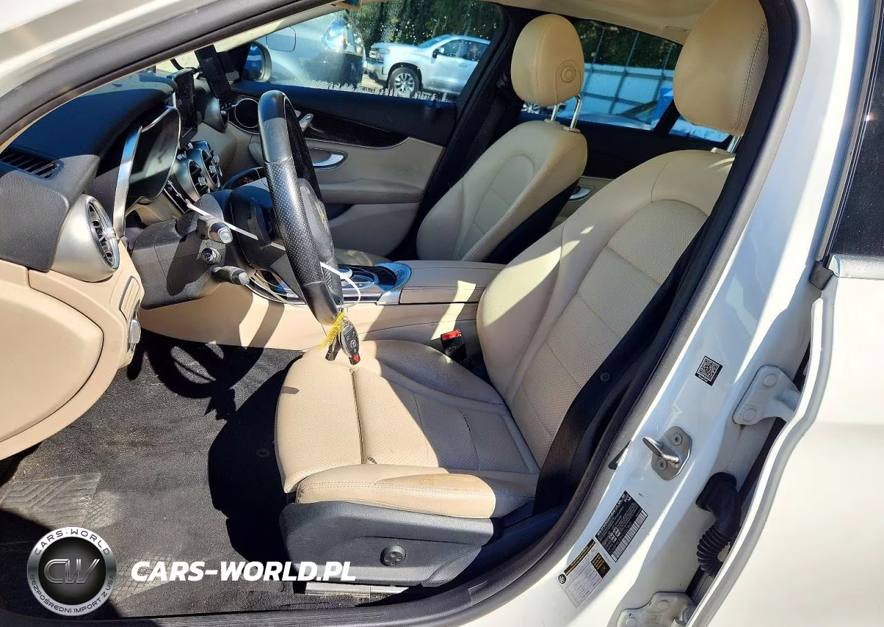 2017 Mercedes-Benz C 300 4Matic VIN:55SWF4KB5HU207669 - 7
