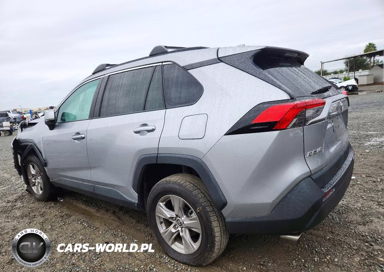 2022 Toyota Rav4 Xle VIN:2T3W1RFV2NW190739 - 2