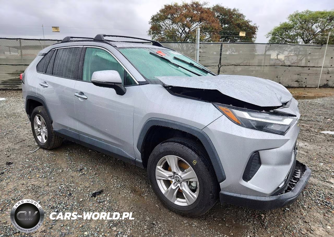 2022 Toyota Rav4 Xle VIN:2T3W1RFV2NW190739 - 4