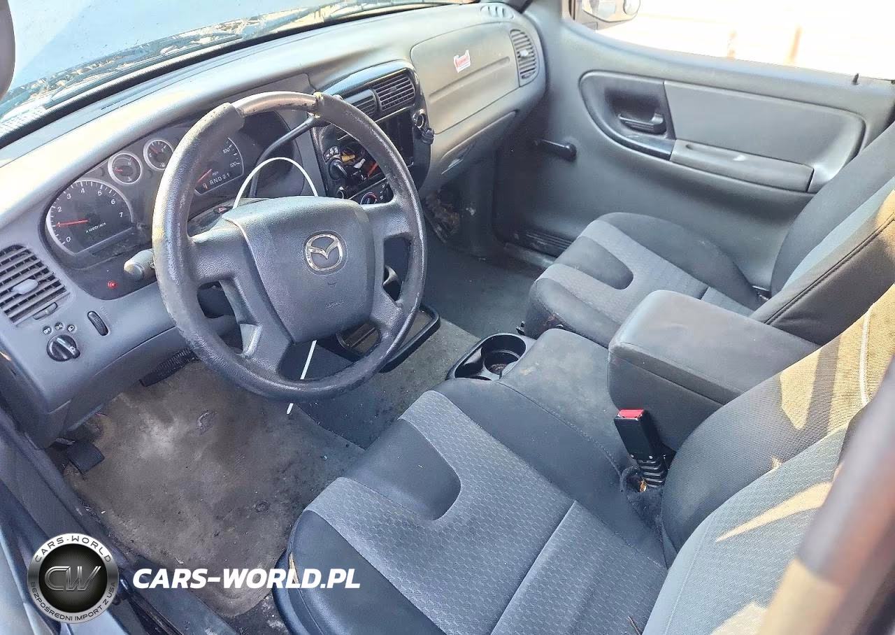 2005 Mazda B4000 Cab Plus VIN:4F4ZR47E25PM04929 - 8