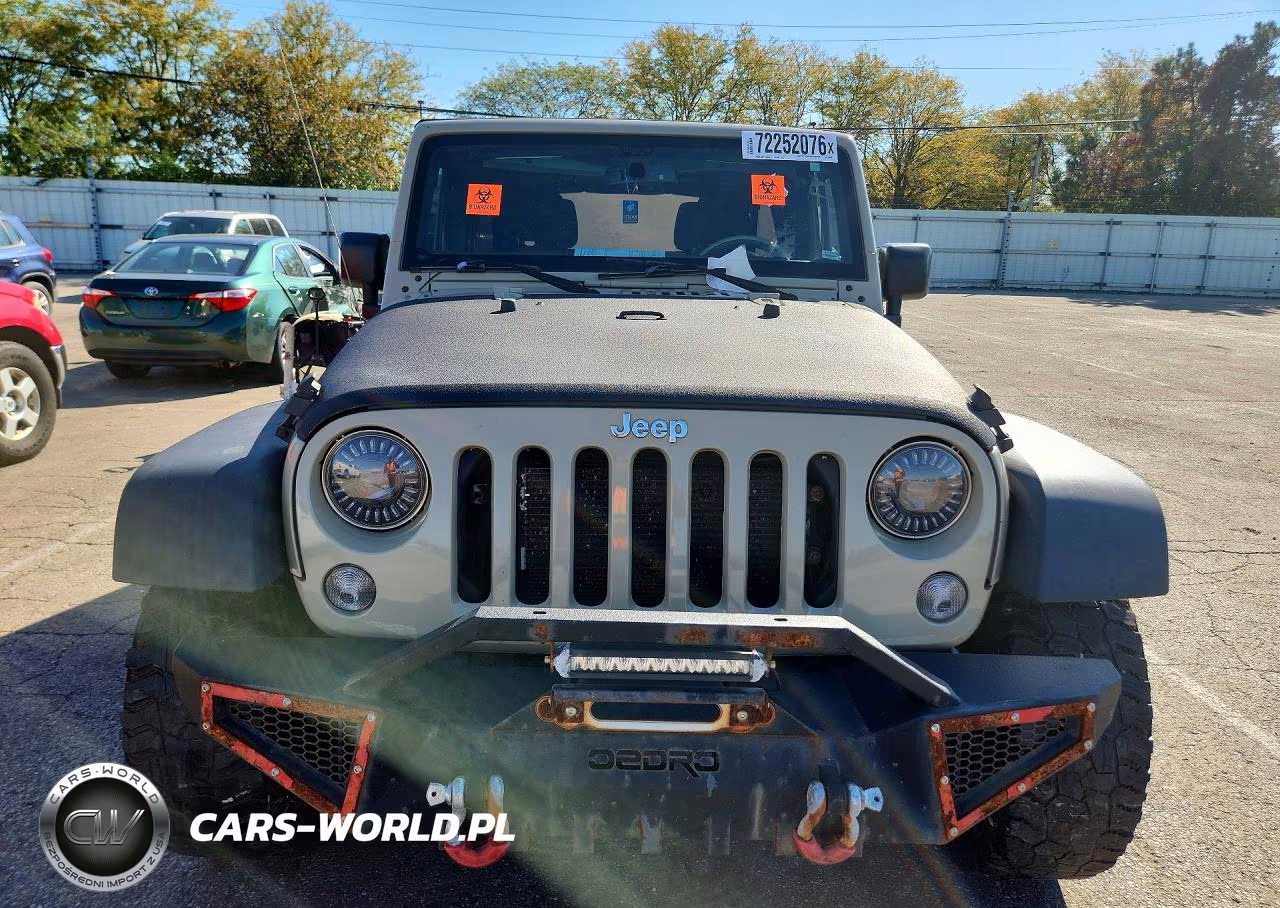 2017 Jeep Wrangler Unlimited Sport VIN:1C4BJWDG6HL570269 - 5