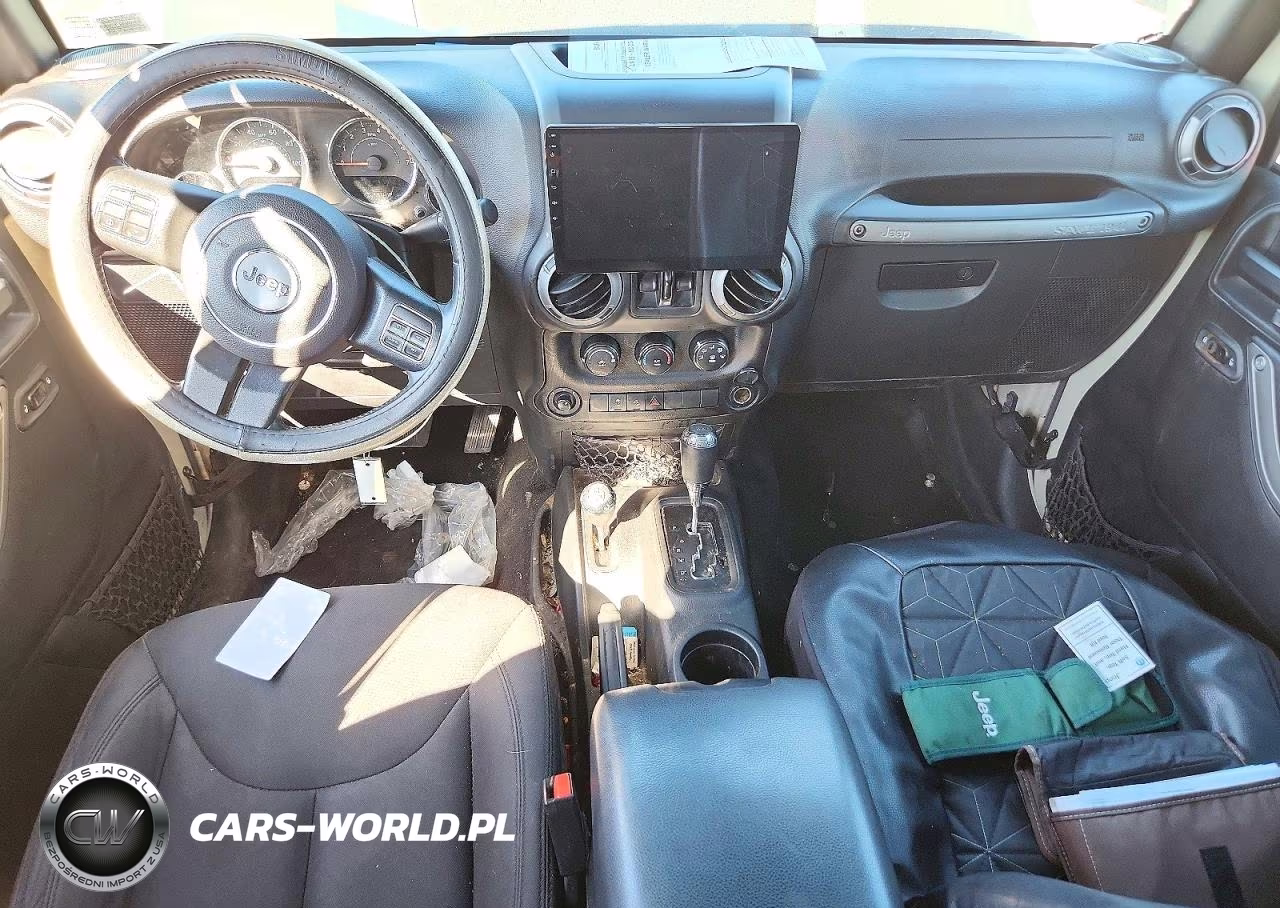 2017 Jeep Wrangler Unlimited Sport VIN:1C4BJWDG6HL570269 - 8