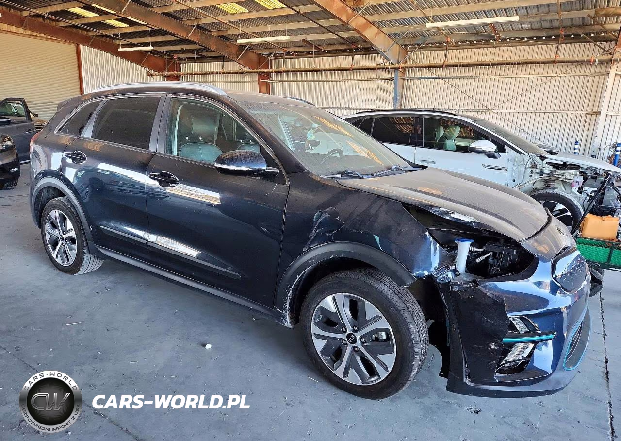 2020 Kia Niro Ex VIN:KNDCC3LG3L5036142 - 4