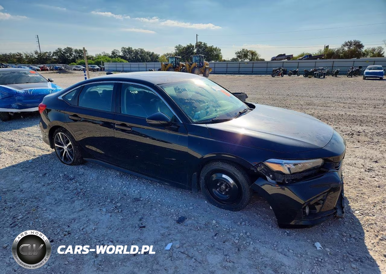 2023 Honda Civic Touring VIN:2HGFE1F99PH305706 - 4