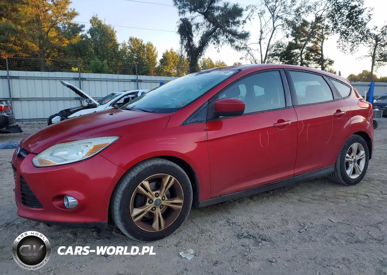 2012 Ford Focus Se VIN:1FAHP3K29CL104400 - 1