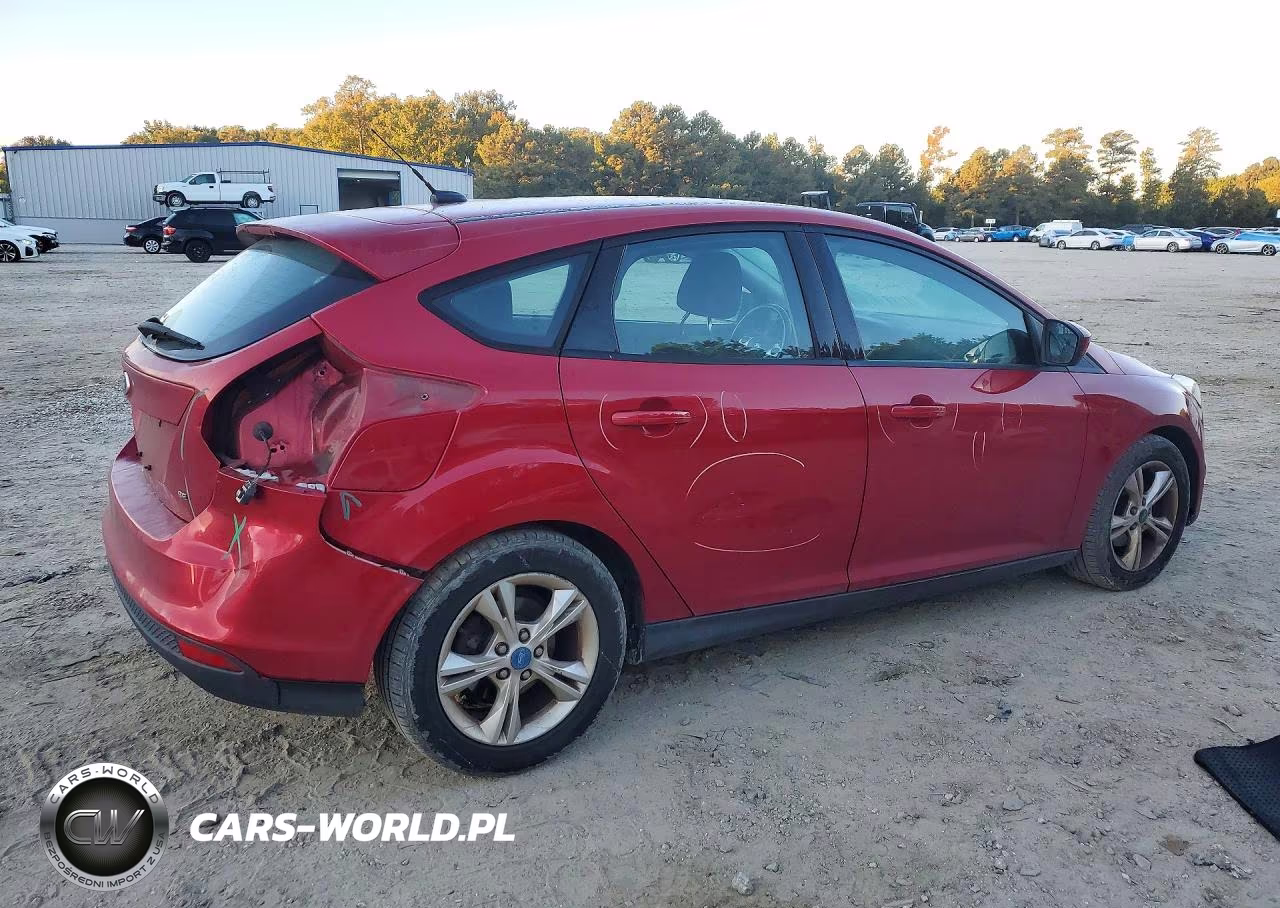 2012 Ford Focus Se VIN:1FAHP3K29CL104400 - 3