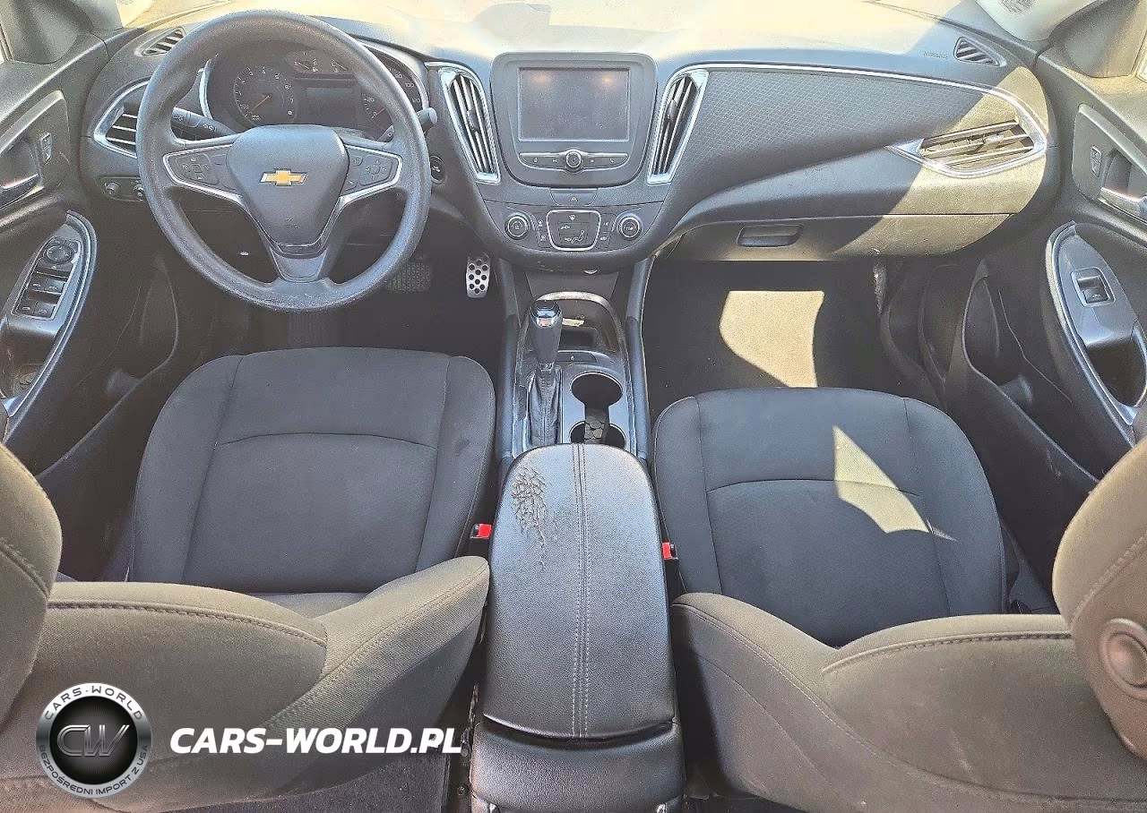 2017 Chevrolet Malibu Lt VIN:1G1ZE5ST6HF129603 - 8