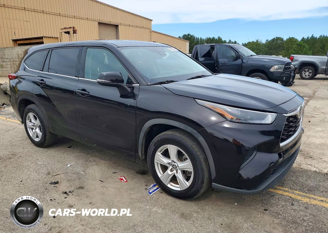 2022 Toyota Highlander L VIN:5TDCZRAH5NS096787 - 4