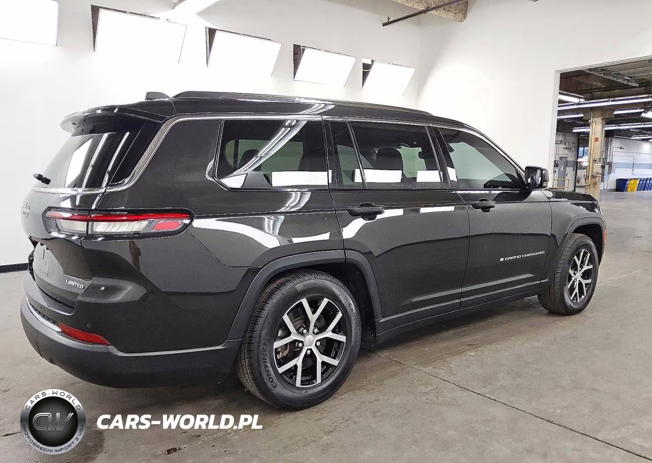 2023 Jeep Grand Cherokee L Limited VIN:1C4RJKBGXP8752293 - 3