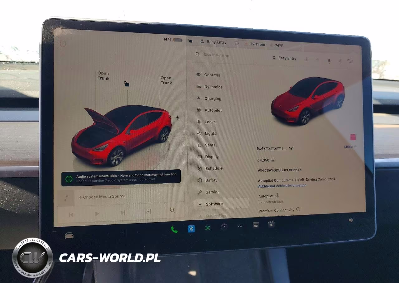 2023 Tesla Model Y VIN:7SAYGDED9PF965648 - 9