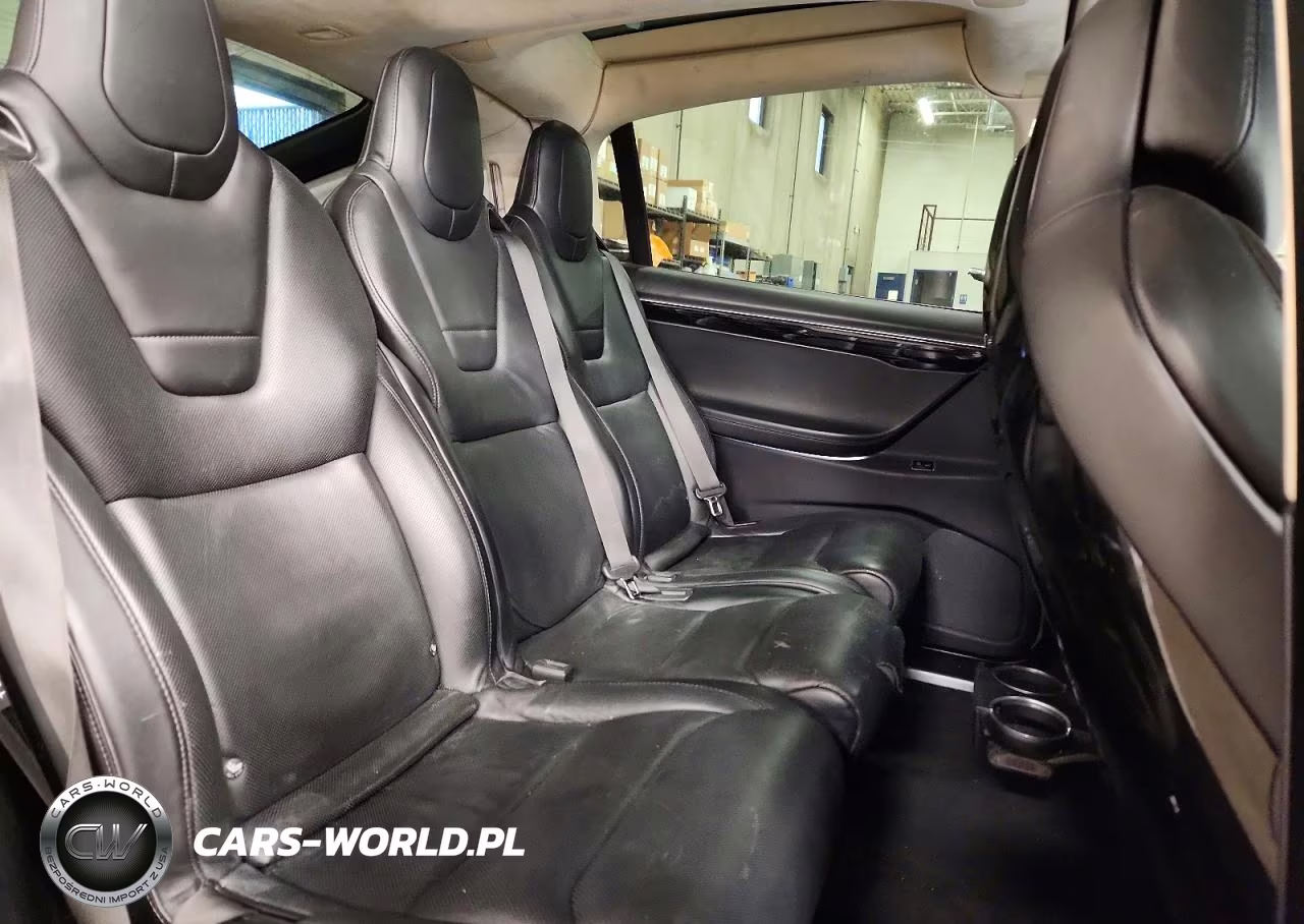 2016 Tesla Model X VIN:5YJXCAE26GF030329 - 11