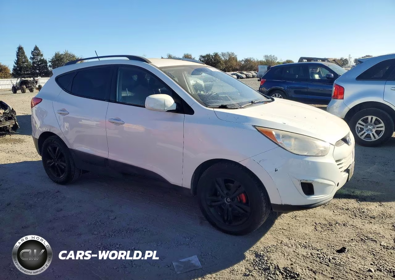 2011 Hyundai Tucson Gls VIN:KM8JU3AC2BU285990 - 4