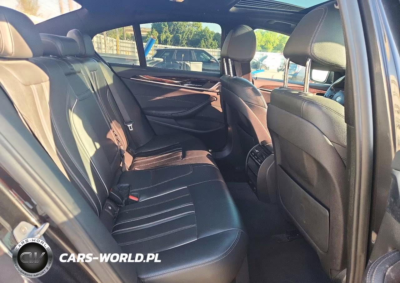 2019 BMW 530E VIN:WBAJA9C58KB388791 - 10