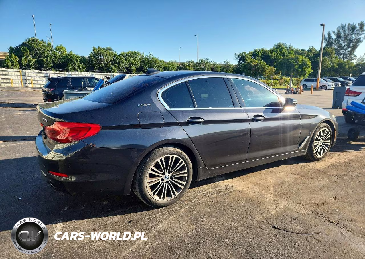 2019 BMW 530E VIN:WBAJA9C58KB388791 - 3