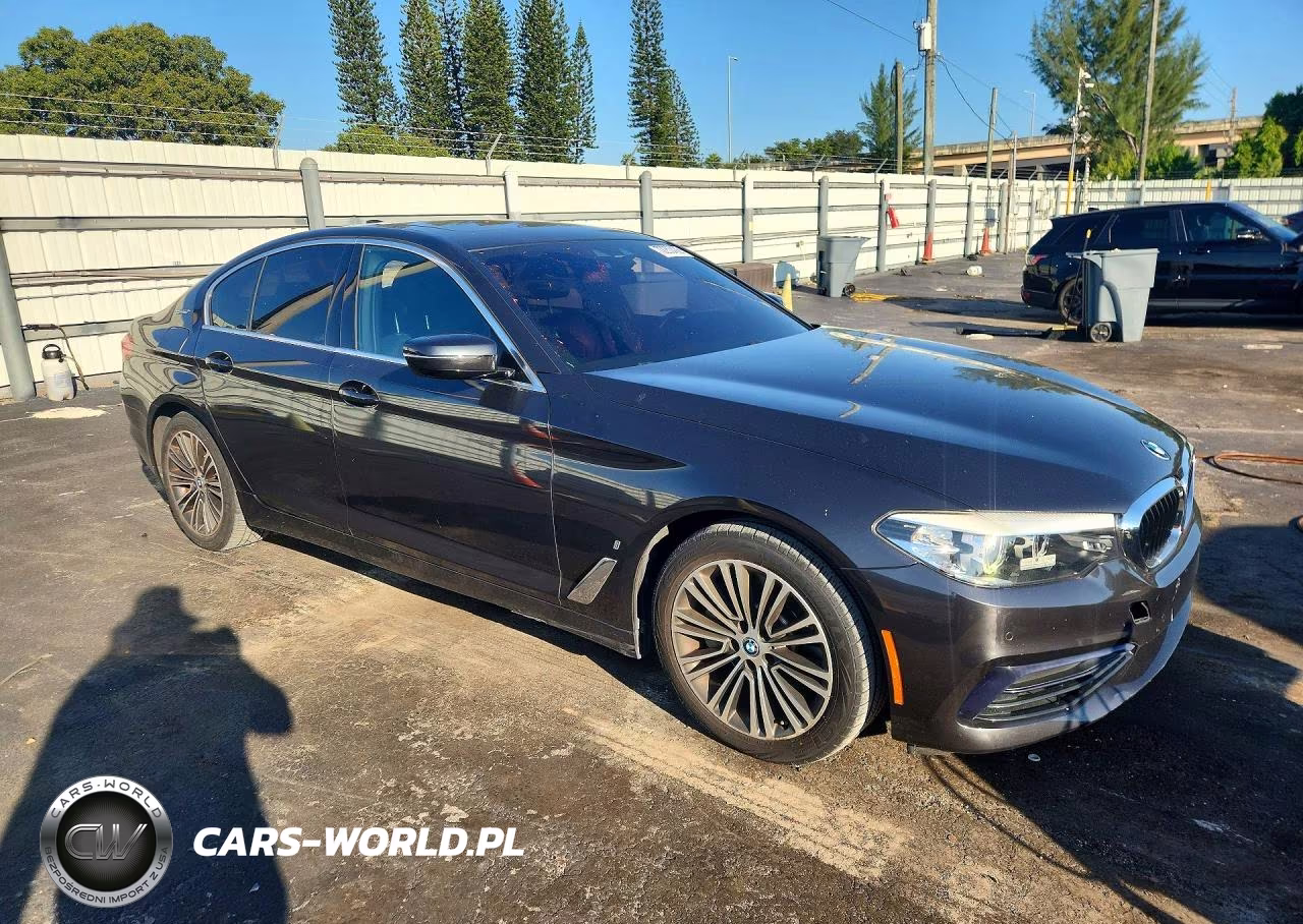2019 BMW 530E VIN:WBAJA9C58KB388791 - 4