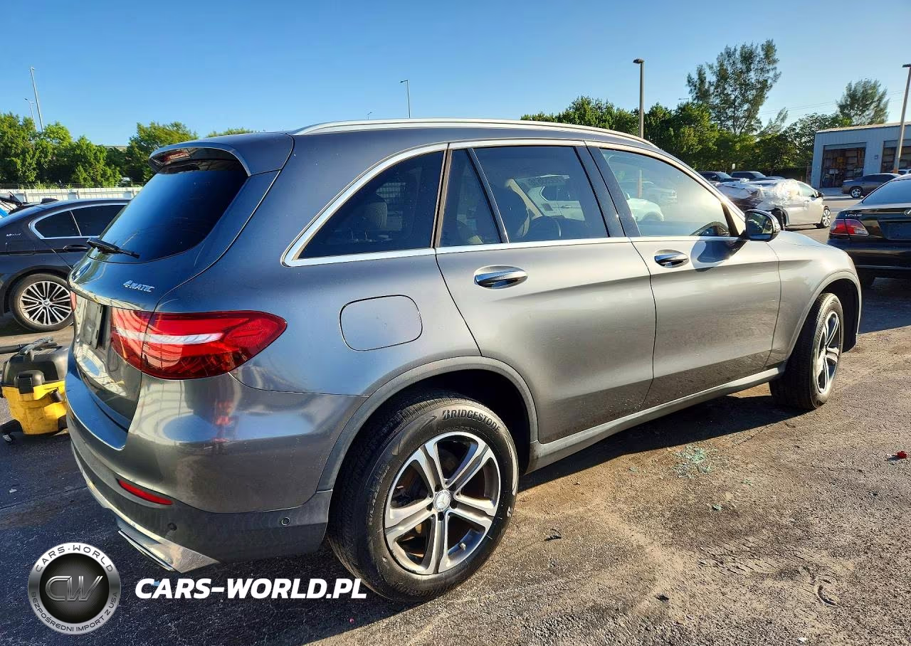 2016 Mercedes-Benz Glc 300 4Matic VIN:WDC0G4KB4GF041525 - 3