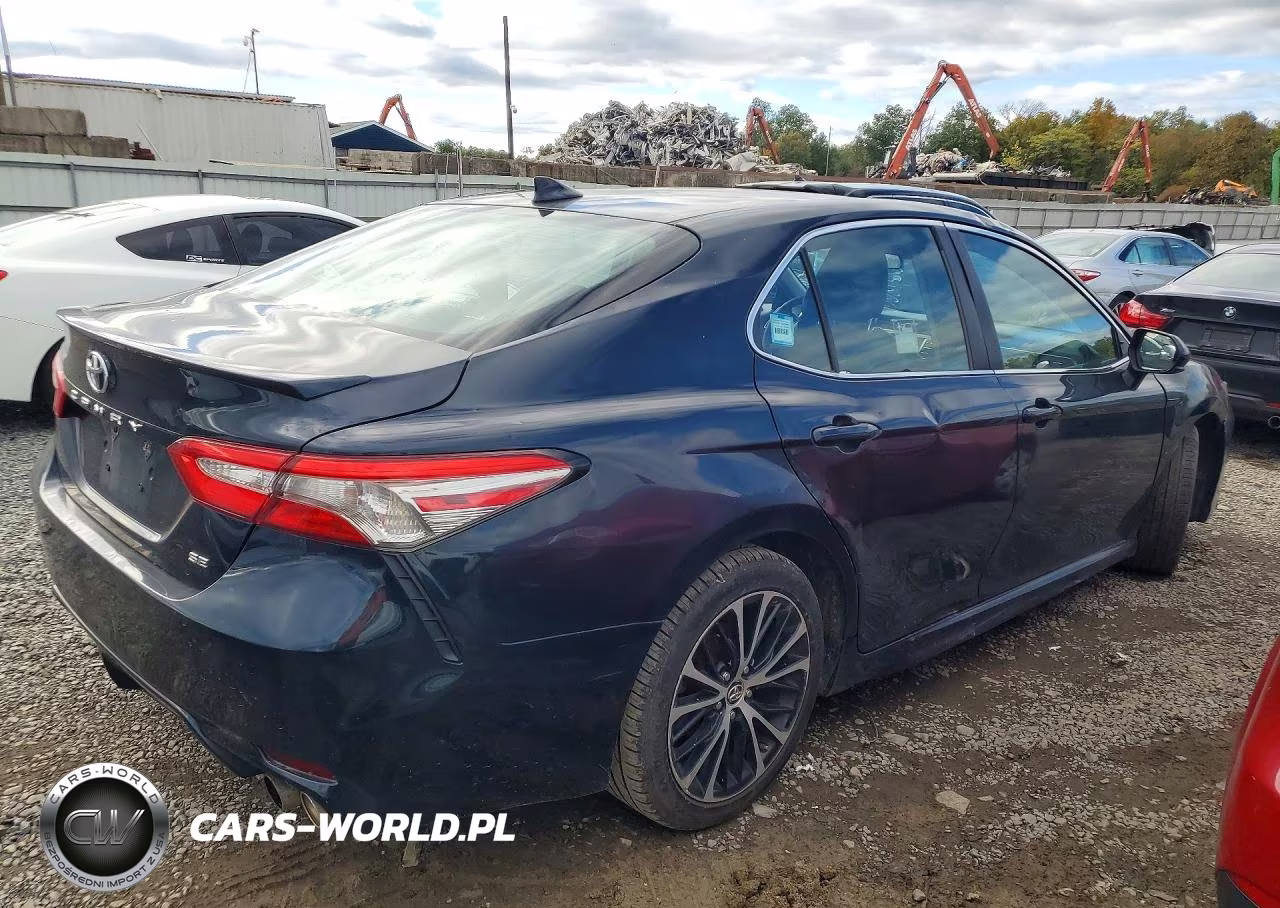 2019 Toyota Camry Se VIN:4T1B11HK6KU720640 - 3