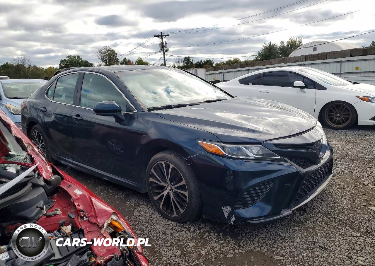 2019 Toyota Camry Se VIN:4T1B11HK6KU720640 - 4