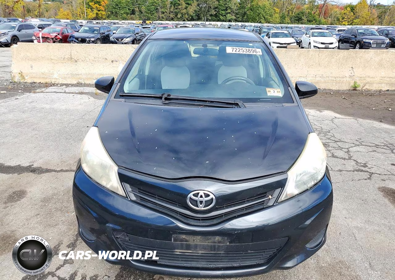 2012 Toyota Yaris 5-Door Le VIN:JTDKTUD37CD514260 - 5