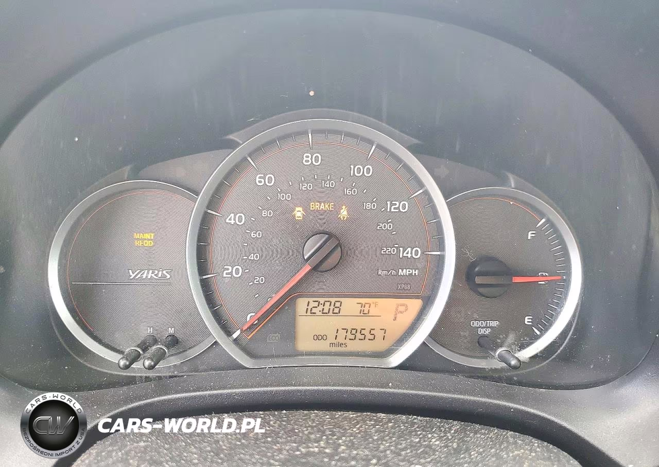 2012 Toyota Yaris 5-Door Le VIN:JTDKTUD37CD514260 - 9