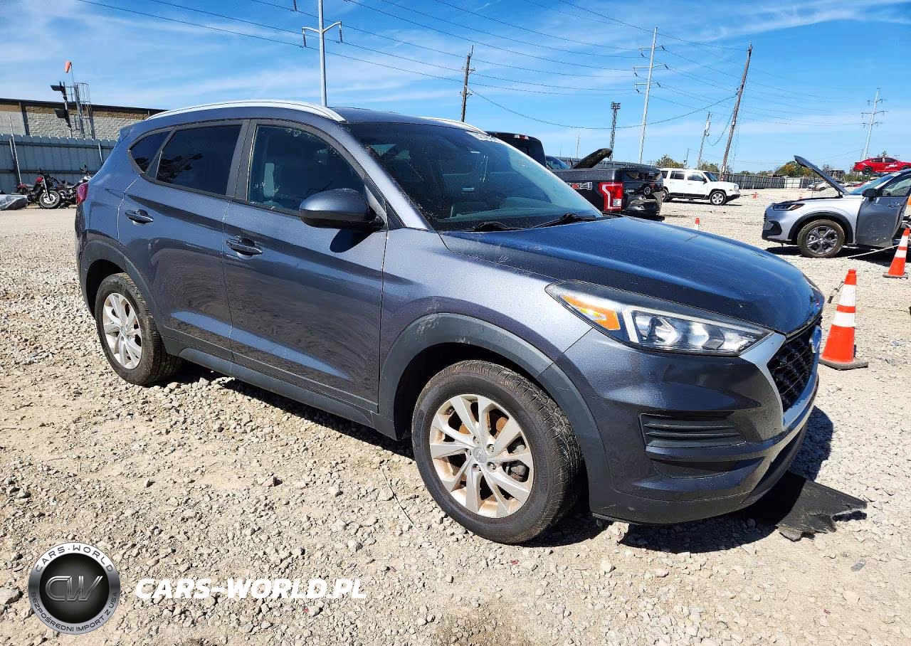 2019 Hyundai Tucson Value VIN:KM8J33A42KU941486 - 4