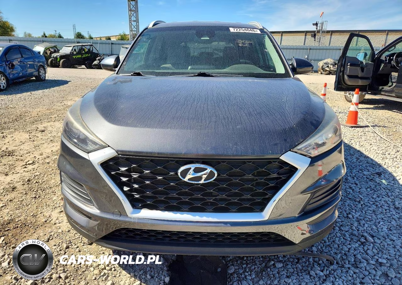 2019 Hyundai Tucson Value VIN:KM8J33A42KU941486 - 5