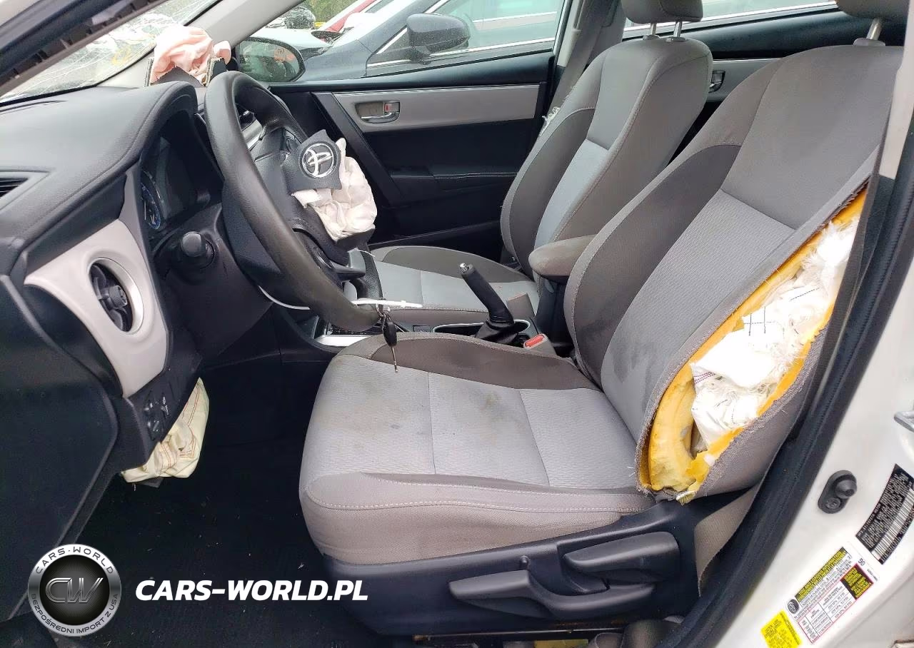 2017 Toyota Corolla Le VIN:2T1BURHEXHC948411 - 7