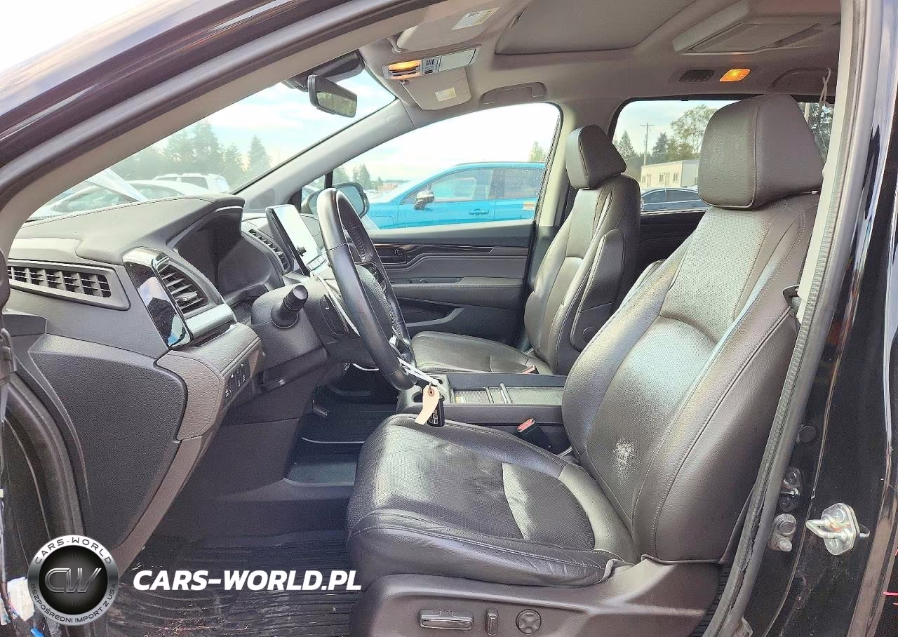 2018 Honda Odyssey Elite VIN:5FNRL6H9XJB038858 - 7