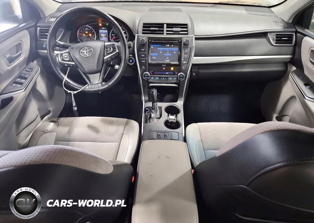 2016 Toyota Camry Xse VIN:4T1BF1FK4GU568529 - 8