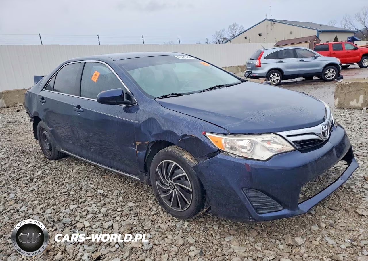 2014 Toyota Camry Le VIN:4T1BF1FK4EU850778 - 4