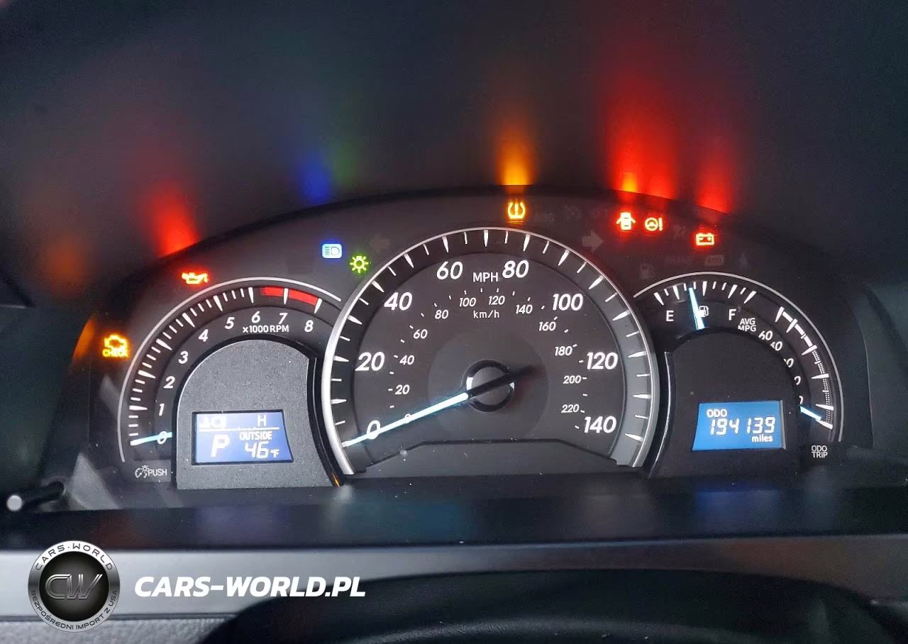 2014 Toyota Camry Le VIN:4T1BF1FK4EU850778 - 9