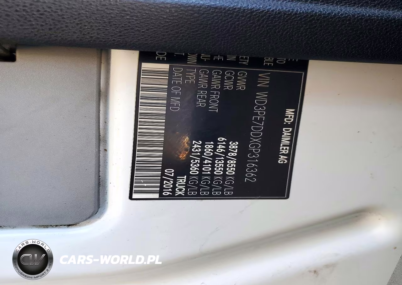 2016 Mercedes-Benz Sprinter 2500 Delivery Van VIN:WD3PE7DDXGP316362 - 13