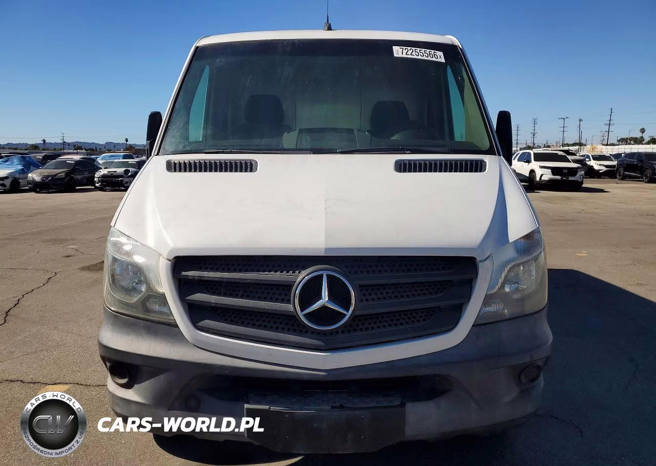 2016 Mercedes-Benz Sprinter 2500 Delivery Van VIN:WD3PE7DDXGP316362 - 5