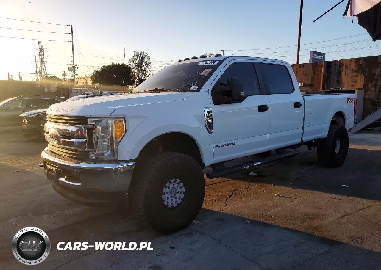 2017 Ford F250 Super Duty VIN:1FT7W2BT2HEE45970 - 1