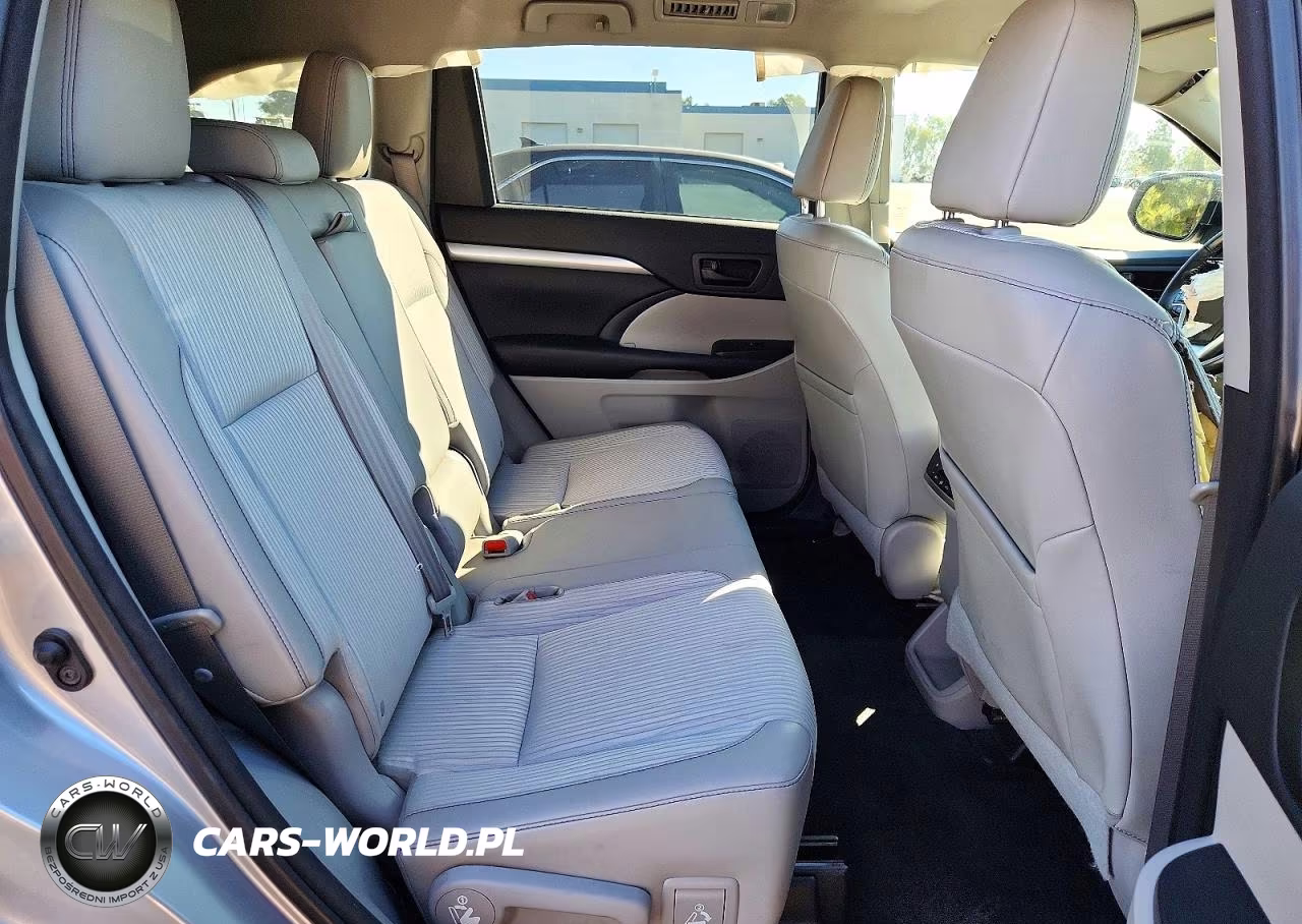 2015 Toyota Highlander Le Plus VIN:5TDZKRFH2FS065327 - 11