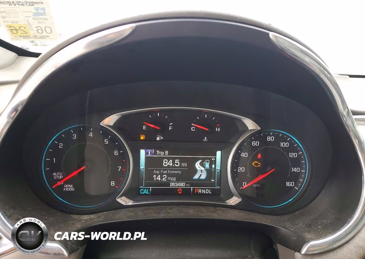 2018 Chevrolet Malibu Lt VIN:1G1ZD5ST8JF155354 - 9
