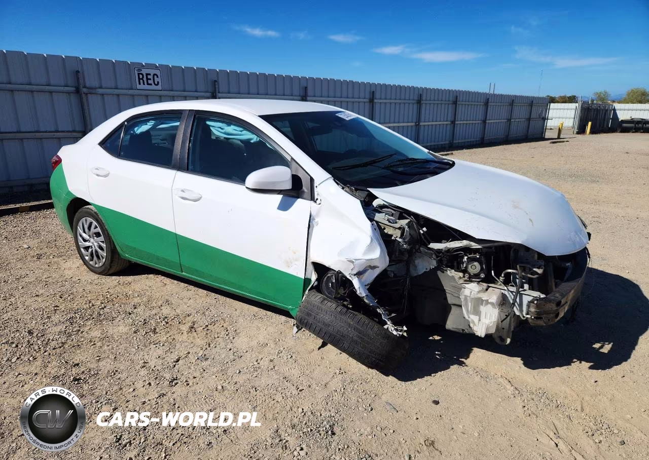 2019 Toyota Corolla Le VIN:2T1BURHE9KC186194 - 4